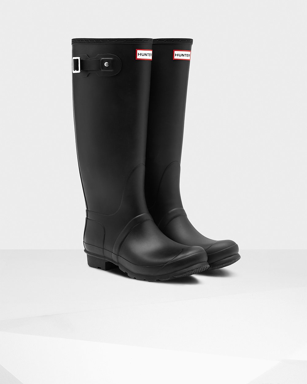 Hunter Original Tall Leg Wide Fit Rain Boots - Shop Online Womens Black - CEGOUT681